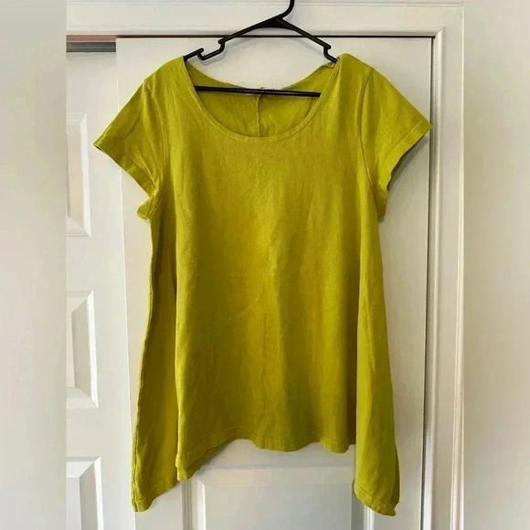 bryn Walker Tops - Bryn Walker Women’s Tunic Top Medium Charlie Shirt Blouse Green Shark Bite Hem